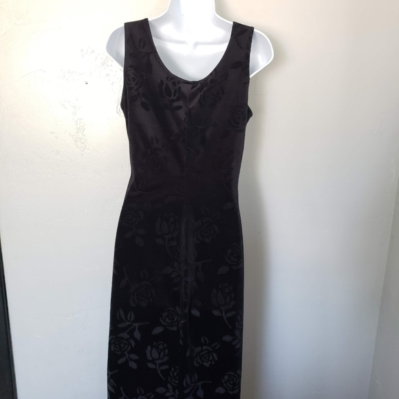 Possessed Vintage 90s Med Sleeveless Black Velvet Maxi Dress Rose Floral Pattern - Picture 8 of 8